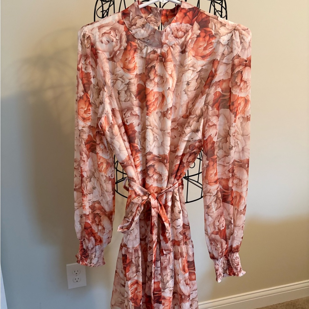 UMGEE Floral Tie-Waist Long-Sleeve Dress in Peach